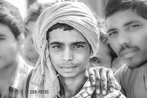 Indischer-Junge-Portrait-Fotografin-Bosselmann